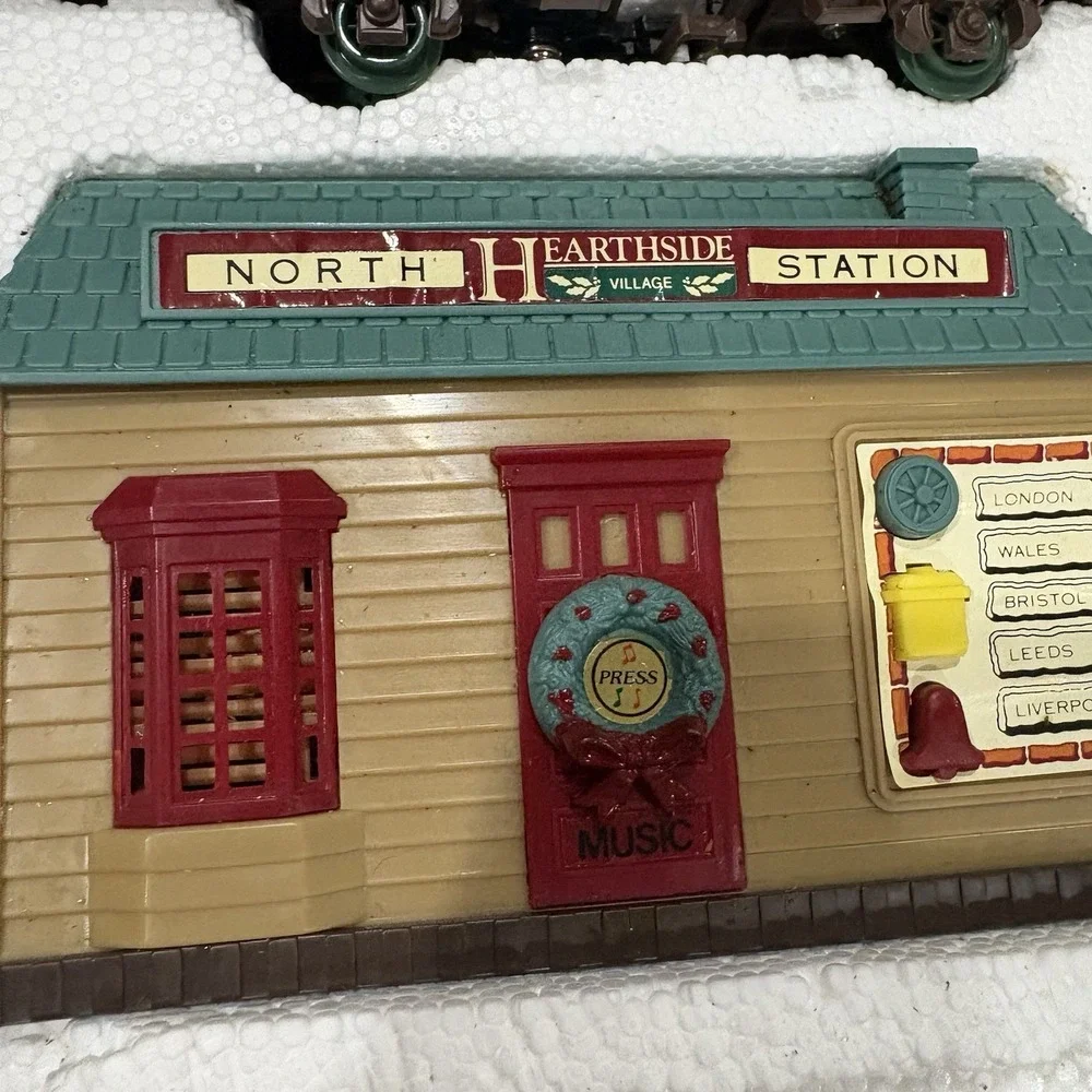 Vtg New Bright Hearthside Village Holiday Christmas Train No. 173 1994 Works